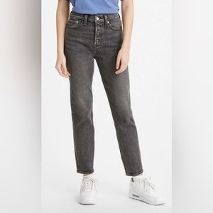 Levi’s Wedgie Jeans